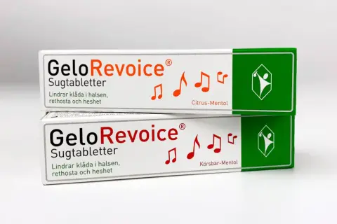 Två GeloRevoice-paket, en mirakelkur mot heshet och halsont. Citrus-Mentol och Körsbär-Mentol.